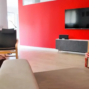 https://living4malaga-reding-superior-apartments.hotelsinnerja.org